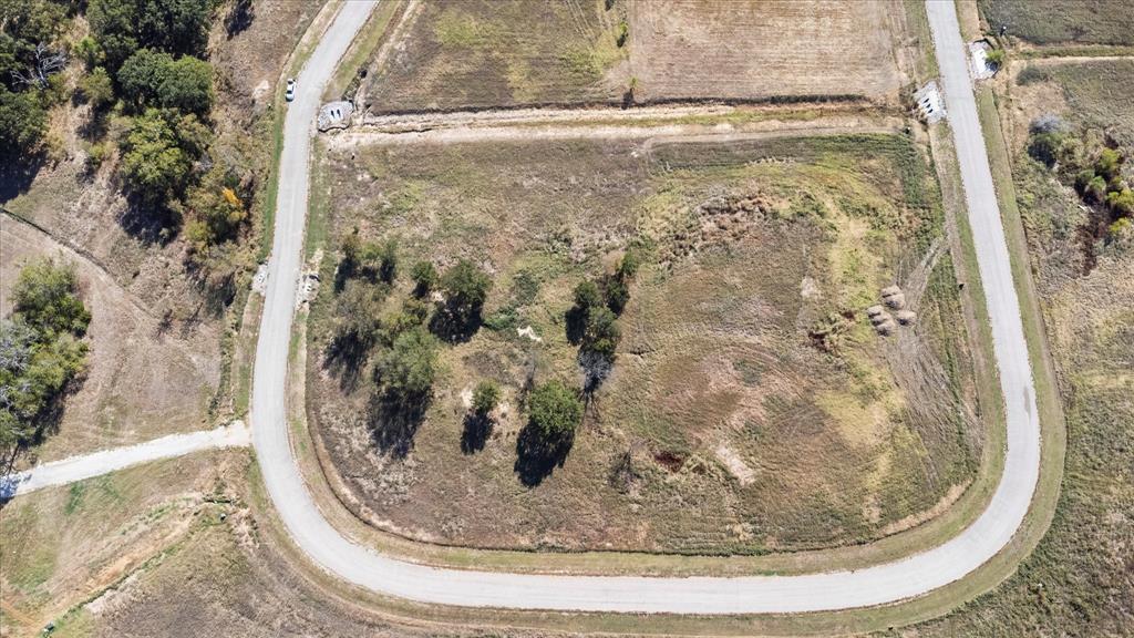2235 Sundance Property Photo 6