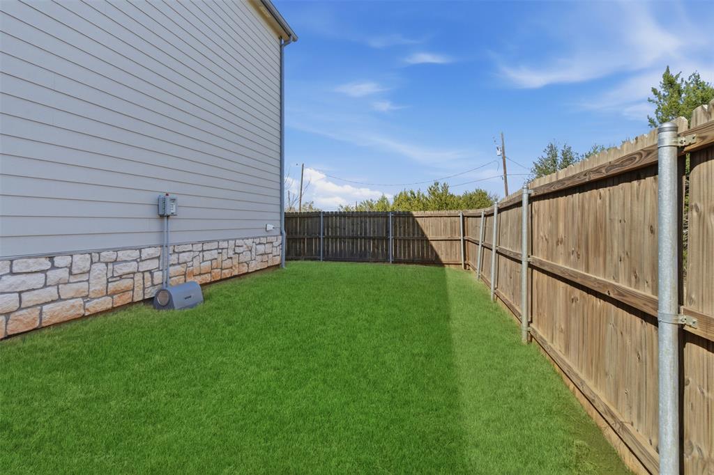 5708 Black Pine Property Photo 33