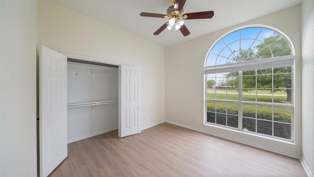 8789 Colonial Drive Property Photo 2