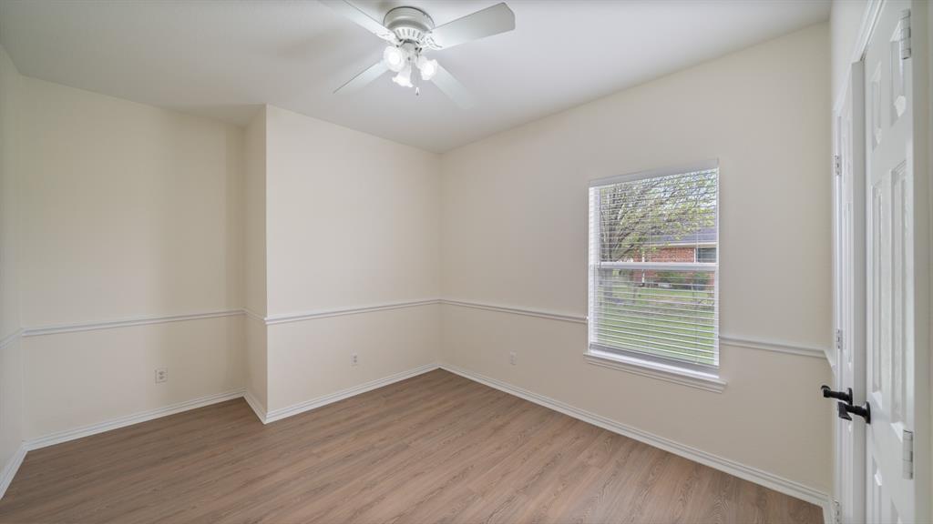 8789 Colonial Drive Property Photo 3