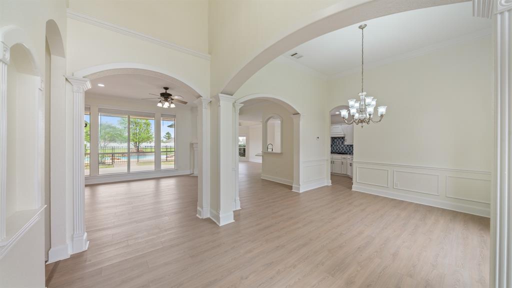 8789 Colonial Drive Property Photo 14