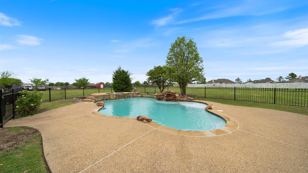 8789 Colonial Drive Property Photo 35