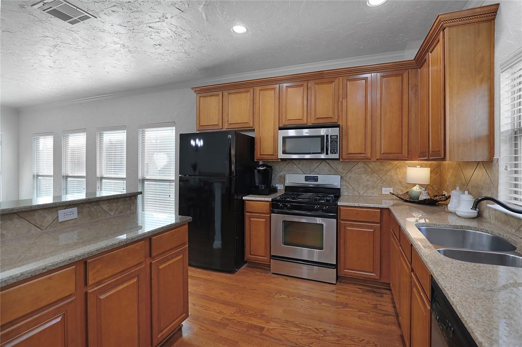 8609 Trolley Trail Property Photo 7