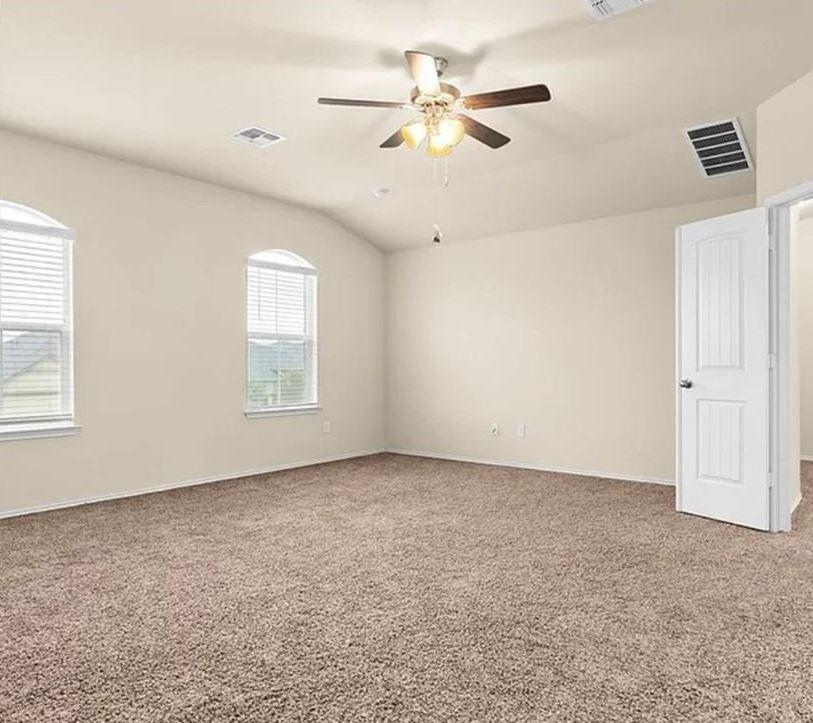 5561 Perditas Drive Property Photo 15