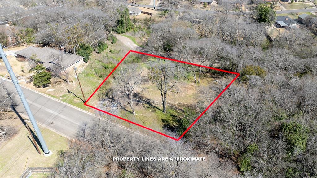 1141 Redondo Drive Property Photo 1