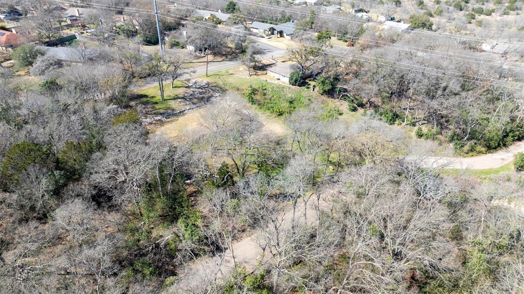 1141 Redondo Drive Property Photo 8