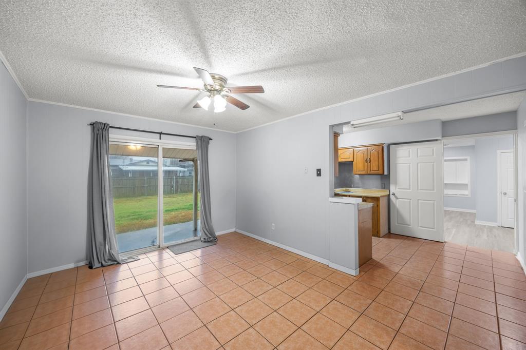 2438 Lasalle Drive Property Photo 12