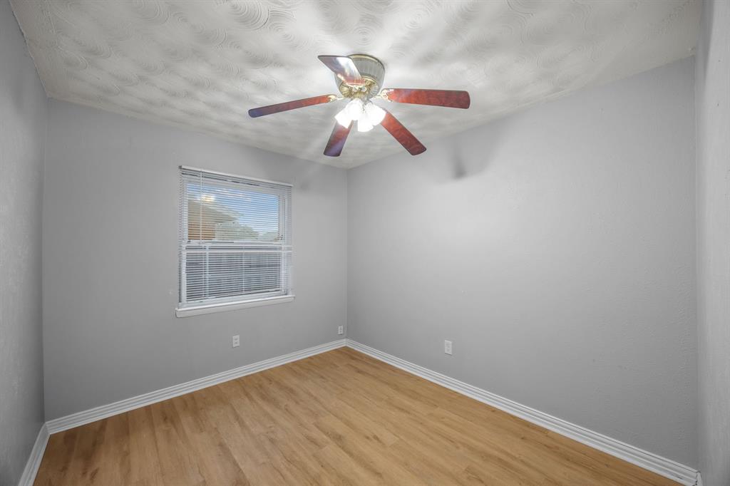 2438 Lasalle Drive Property Photo 18
