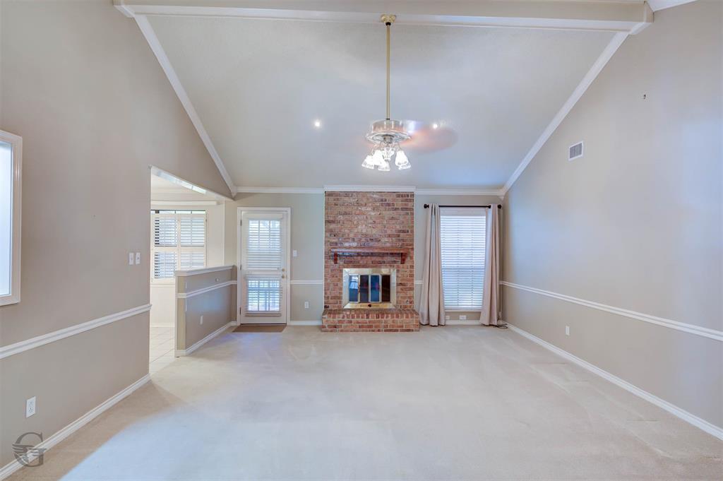 276 Hanging Moss Trail Property Photo 5