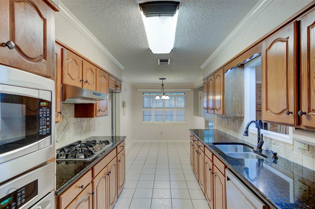 276 Hanging Moss Trail Property Photo 9