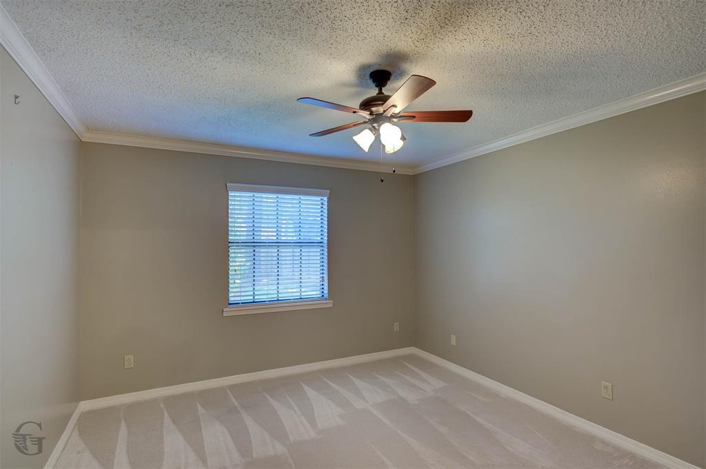 276 Hanging Moss Trail Property Photo 18