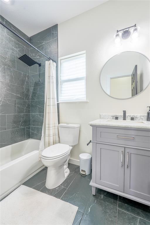 1904 N 17th Property Photo 21