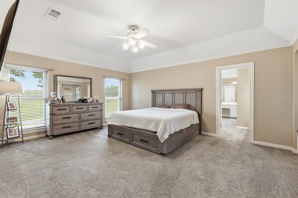 11303 Southwind Place Property Photo 12