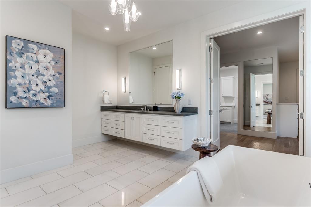 5111 W Amherst Avenue Property Photo 28