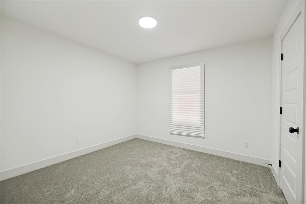 110 N Cliff Street Property Photo 2
