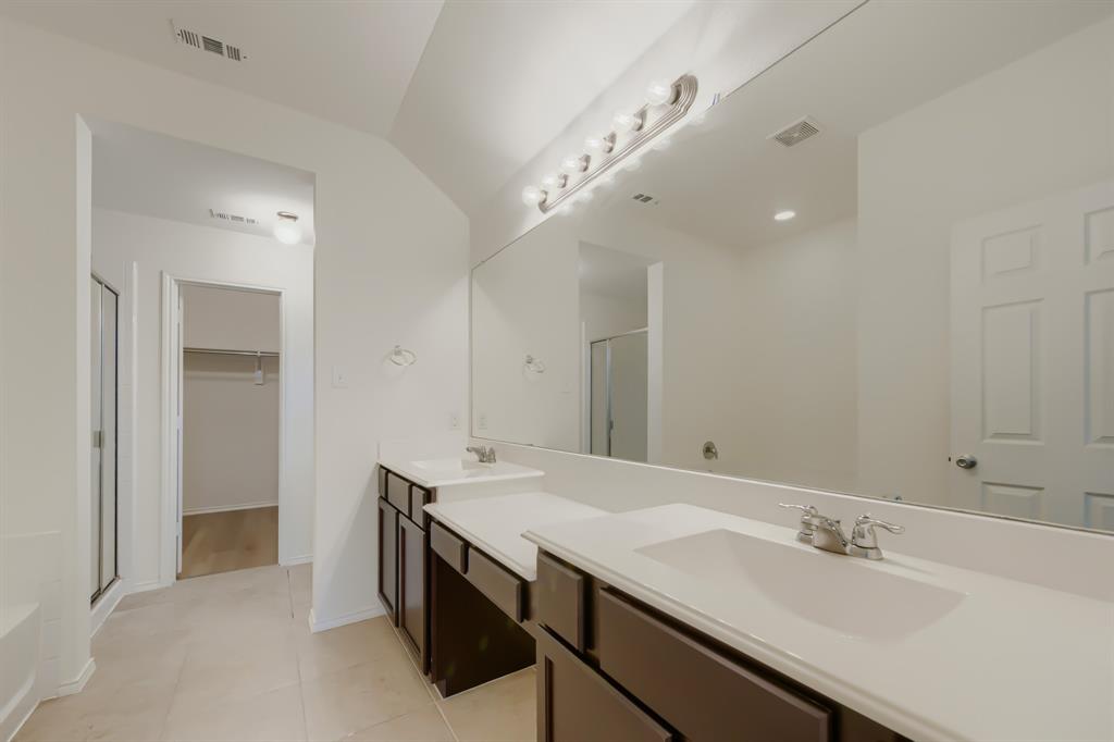 1736 Shoebill Drive Property Photo 15