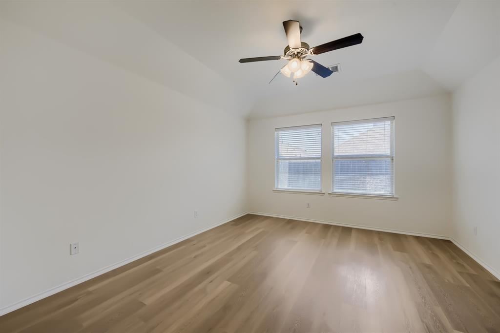 1736 Shoebill Drive Property Photo 19