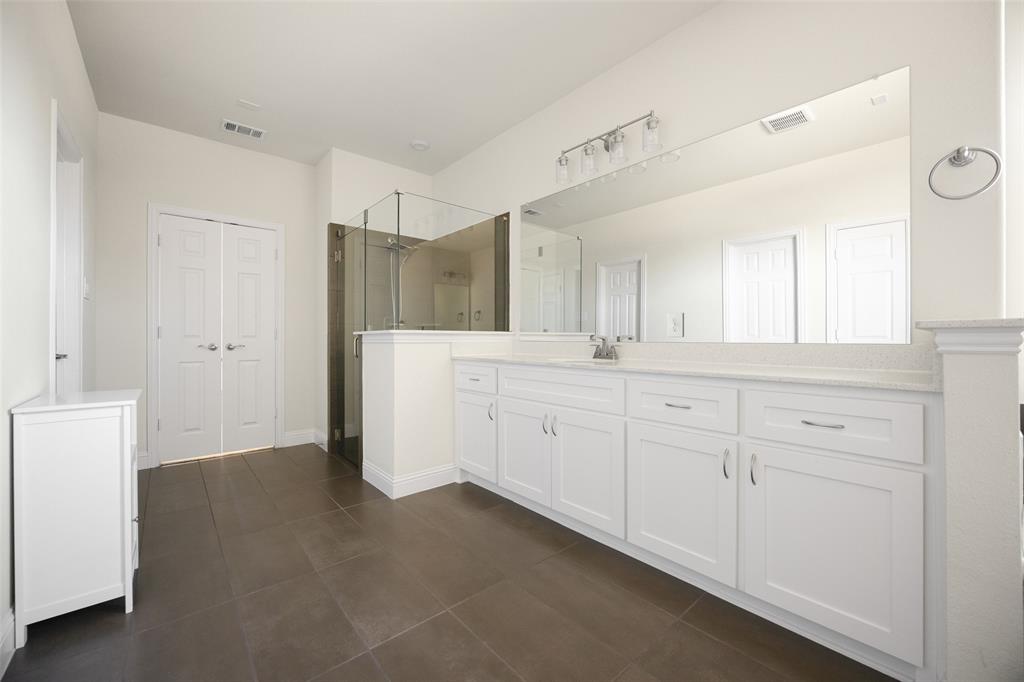 1411 Stellar Truth Way Property Photo 14
