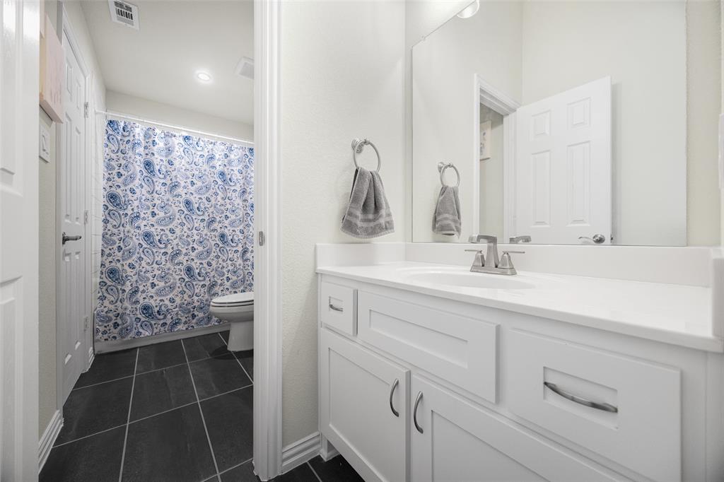 1411 Stellar Truth Way Property Photo 27
