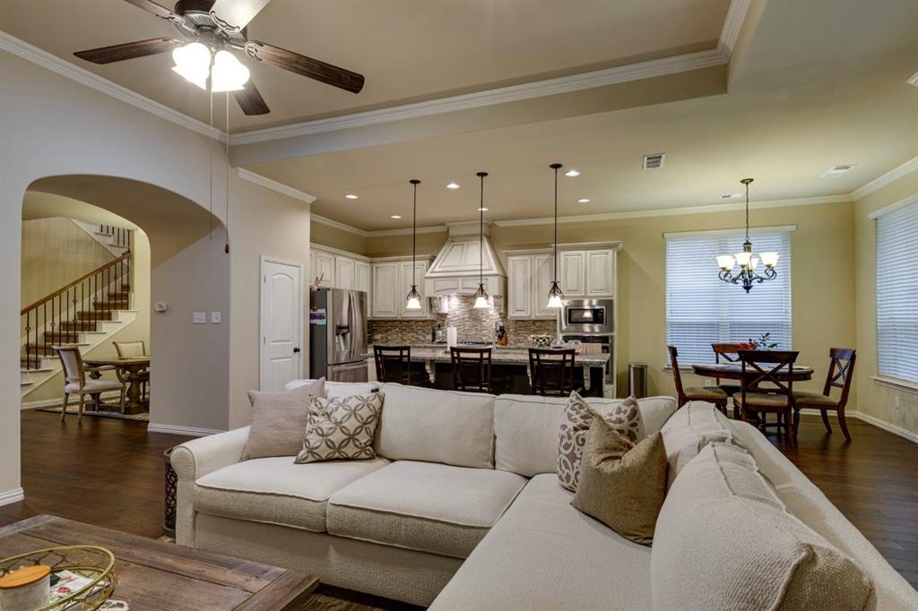 6904 Helena Way Property Photo 13
