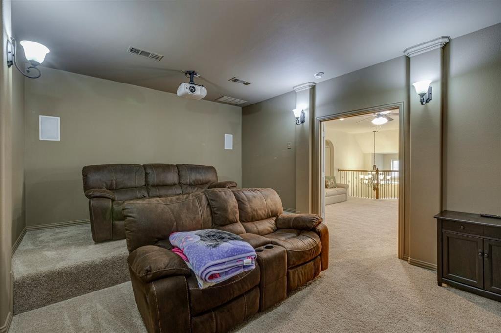 6904 Helena Way Property Photo 29