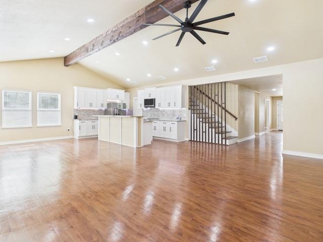 910 Cream Level Road Property Photo 7