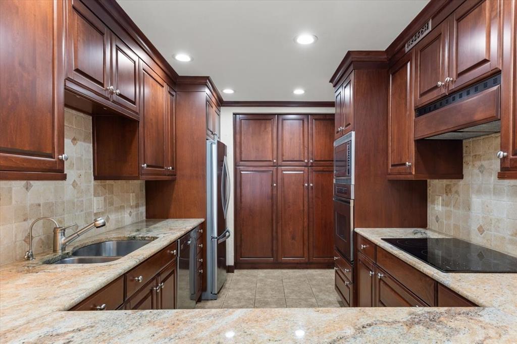 1109 Roaring Springs Road 1109 Property Photo 17