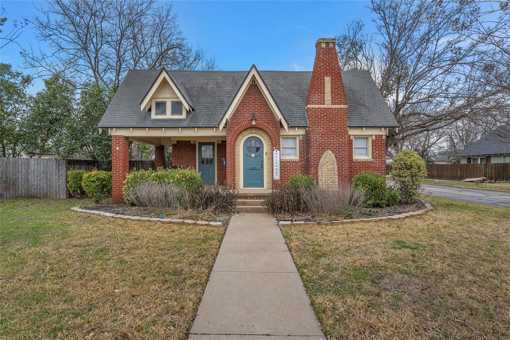 628 N 33rd Street Property Photo 1