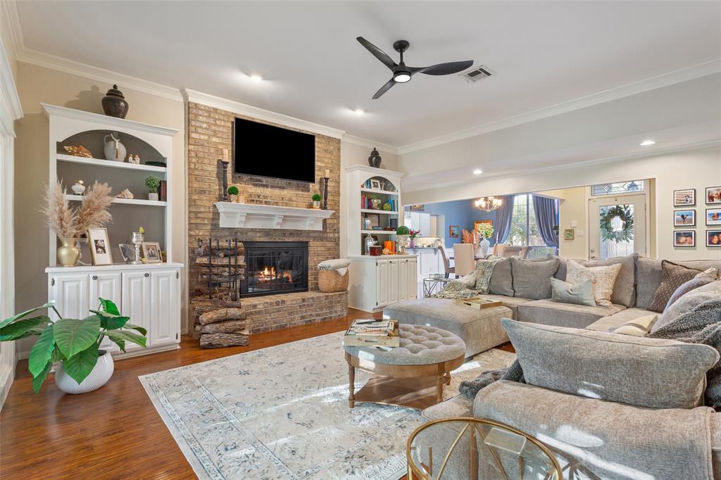 409 Shadow Mountain Drive Property Photo 4