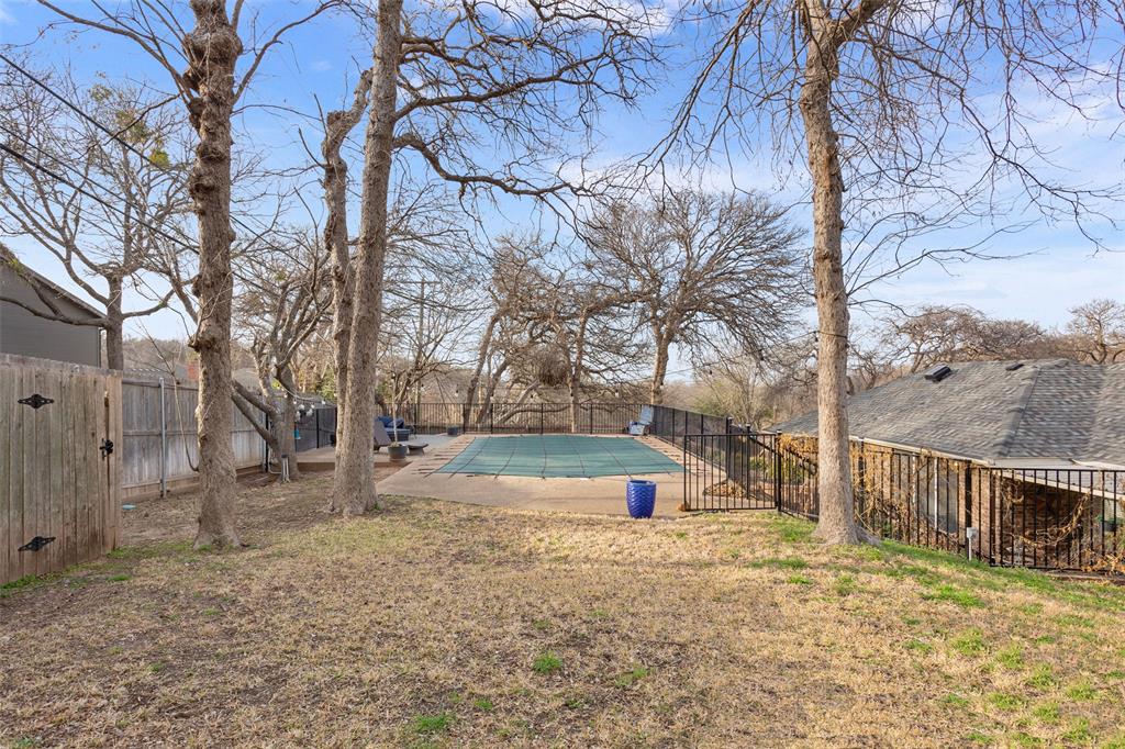 409 Shadow Mountain Drive Property Photo 32