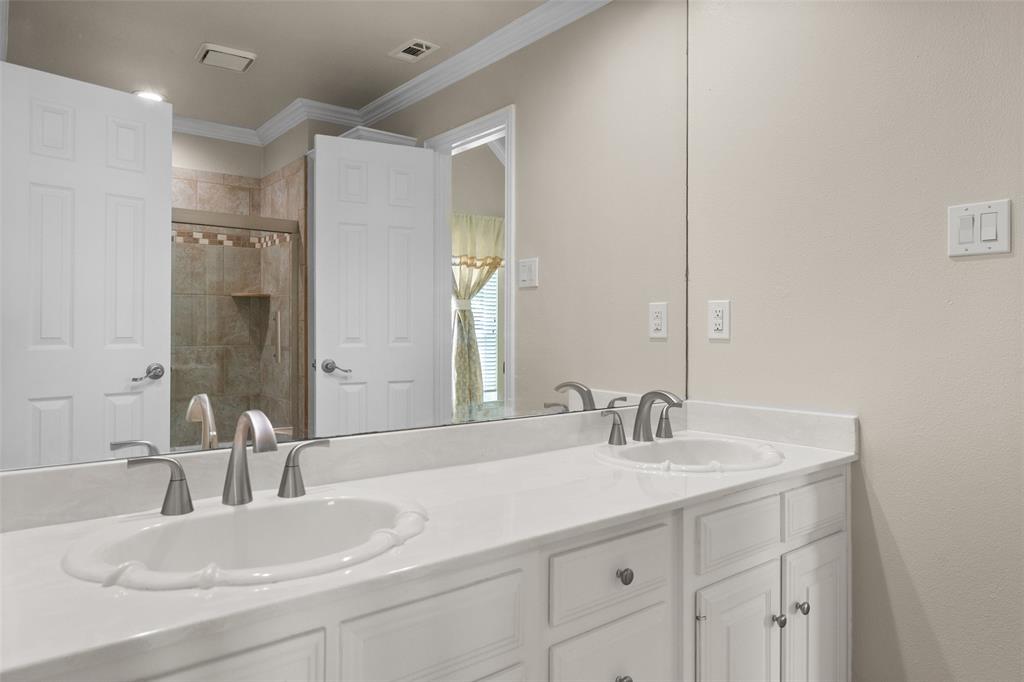 3015 Forestwood Drive Property Photo 35