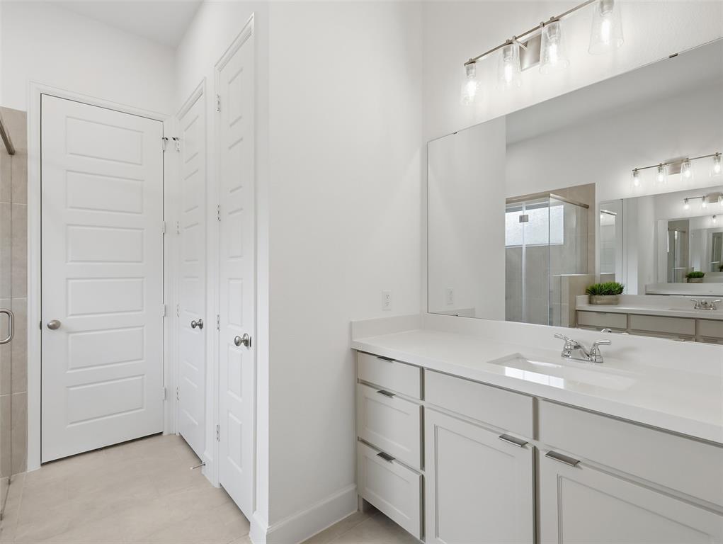 3120 Elmwood Street Property Photo 25