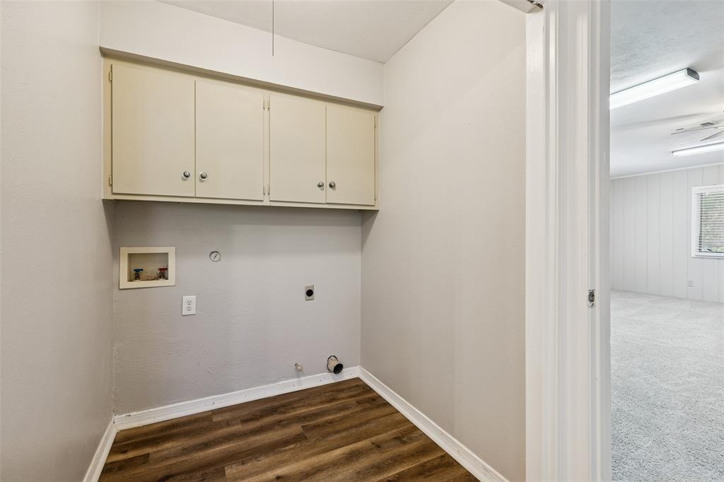 1017 Denmark Street Property Photo 23