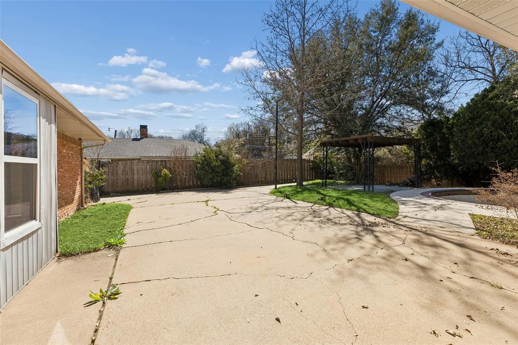 1017 Denmark Street Property Photo 24