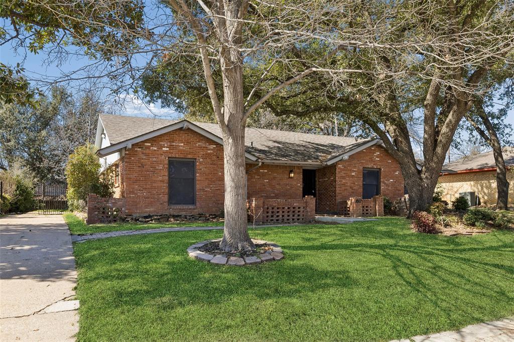 1017 Denmark Street Property Photo 28