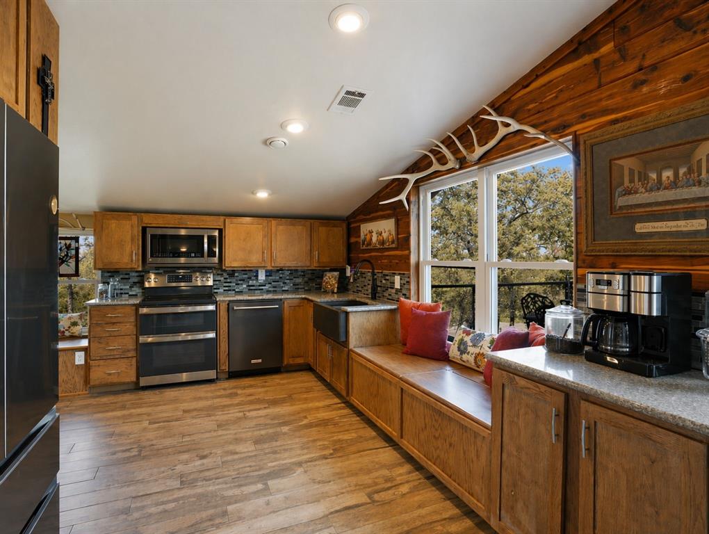 26100 Us-377-br Property Photo 5