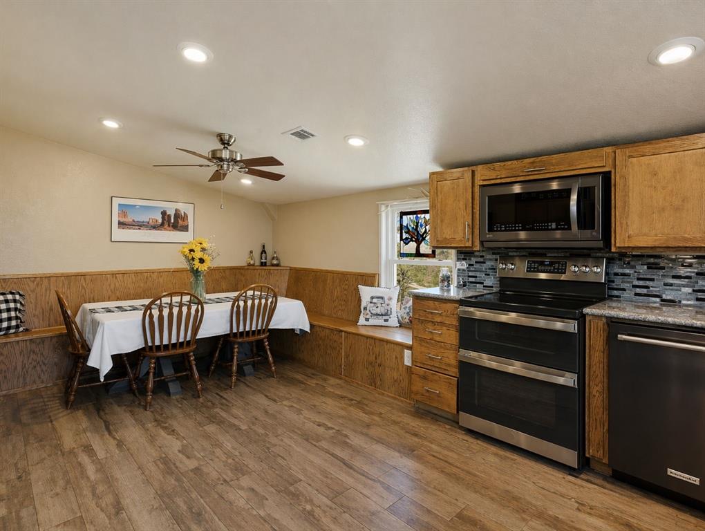 26100 Us-377-br Property Photo 6