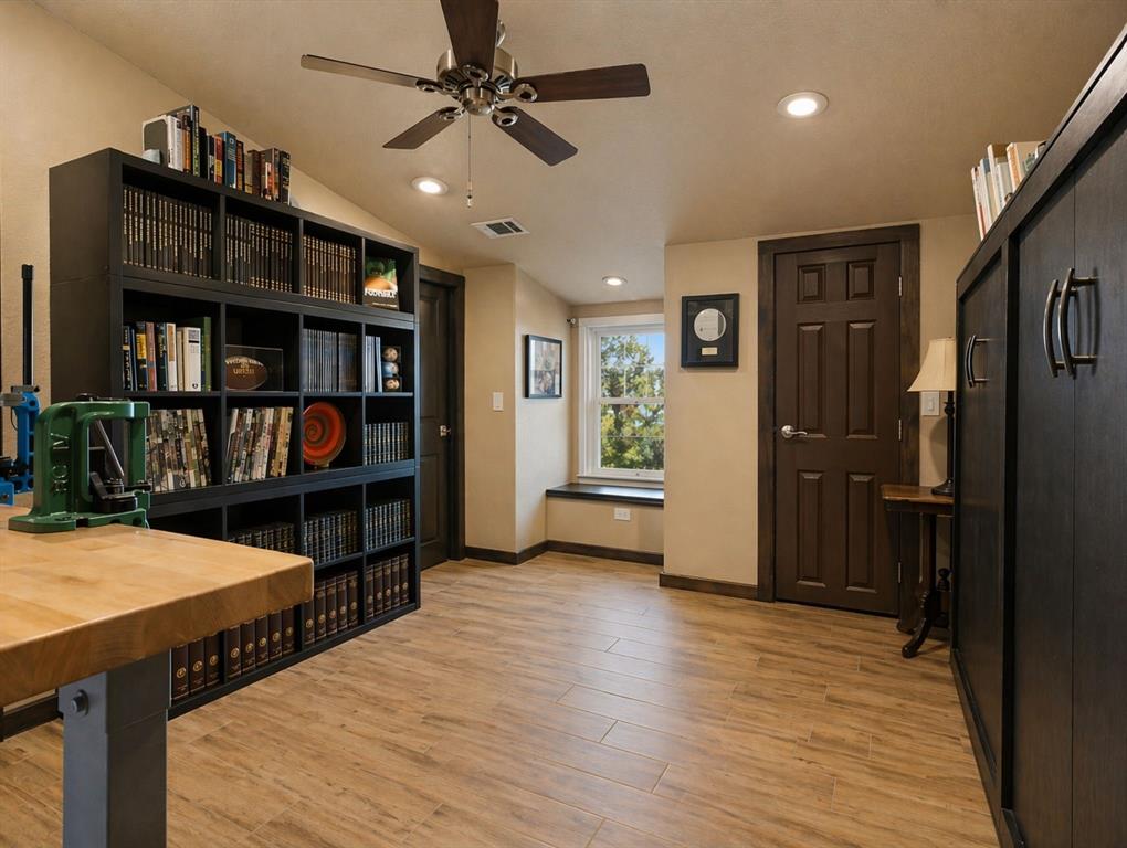 26100 Us-377-br Property Photo 28