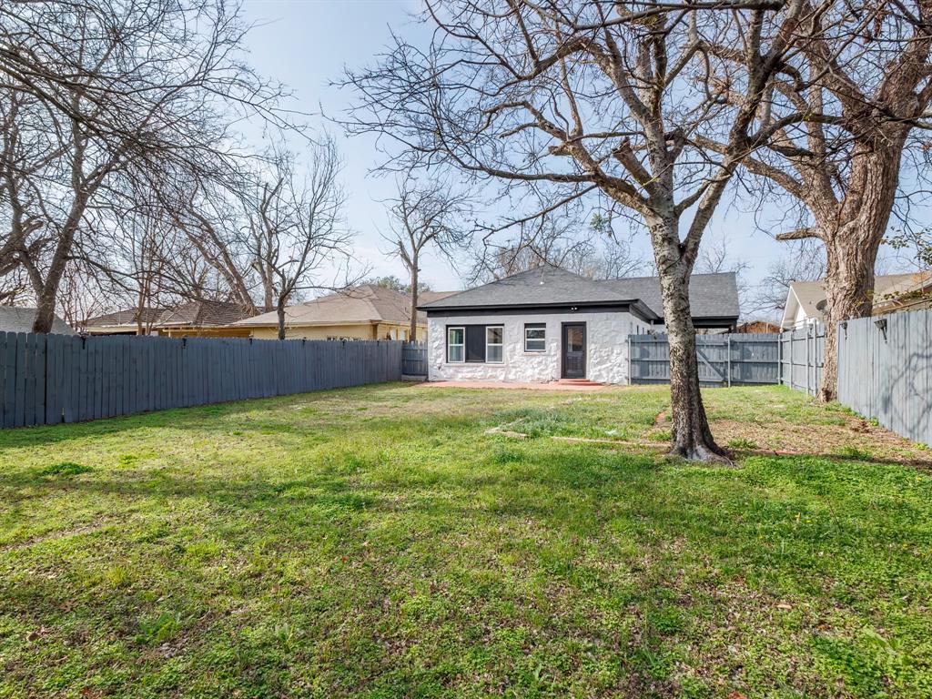 1610 1st Street Property Photo 8