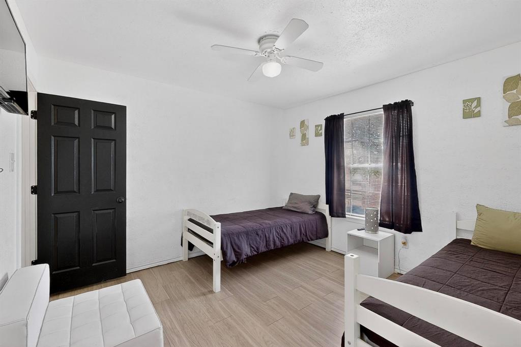 2308 Long Ridge Property Photo 10