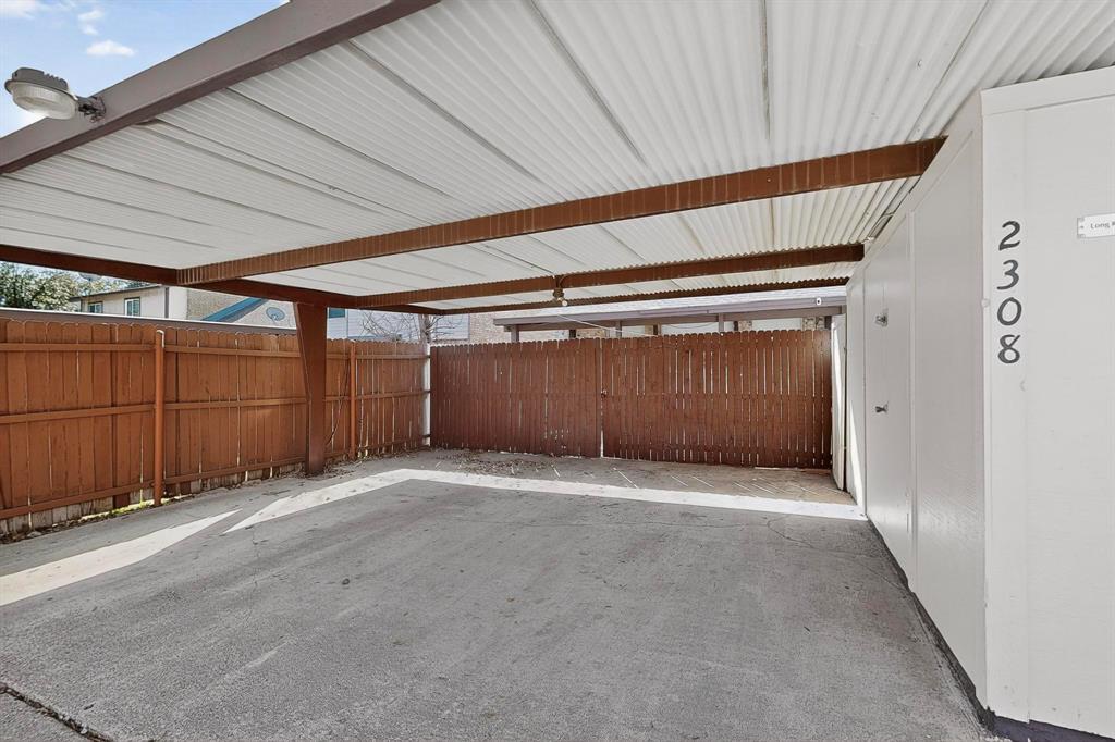 2308 Long Ridge Property Photo 12