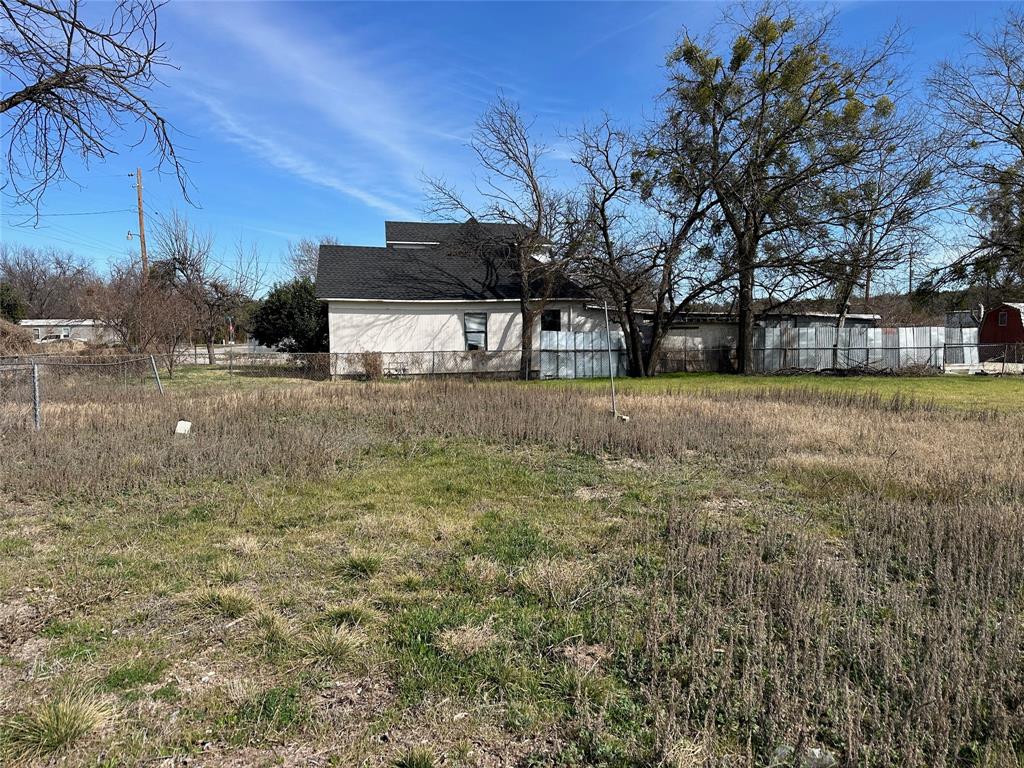 605 W Church Street Property Photo 2