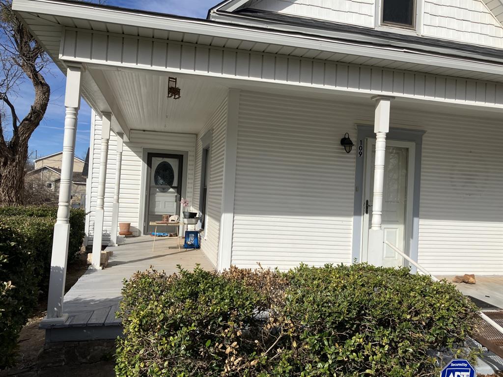 109 N Foley Street Property Photo 7