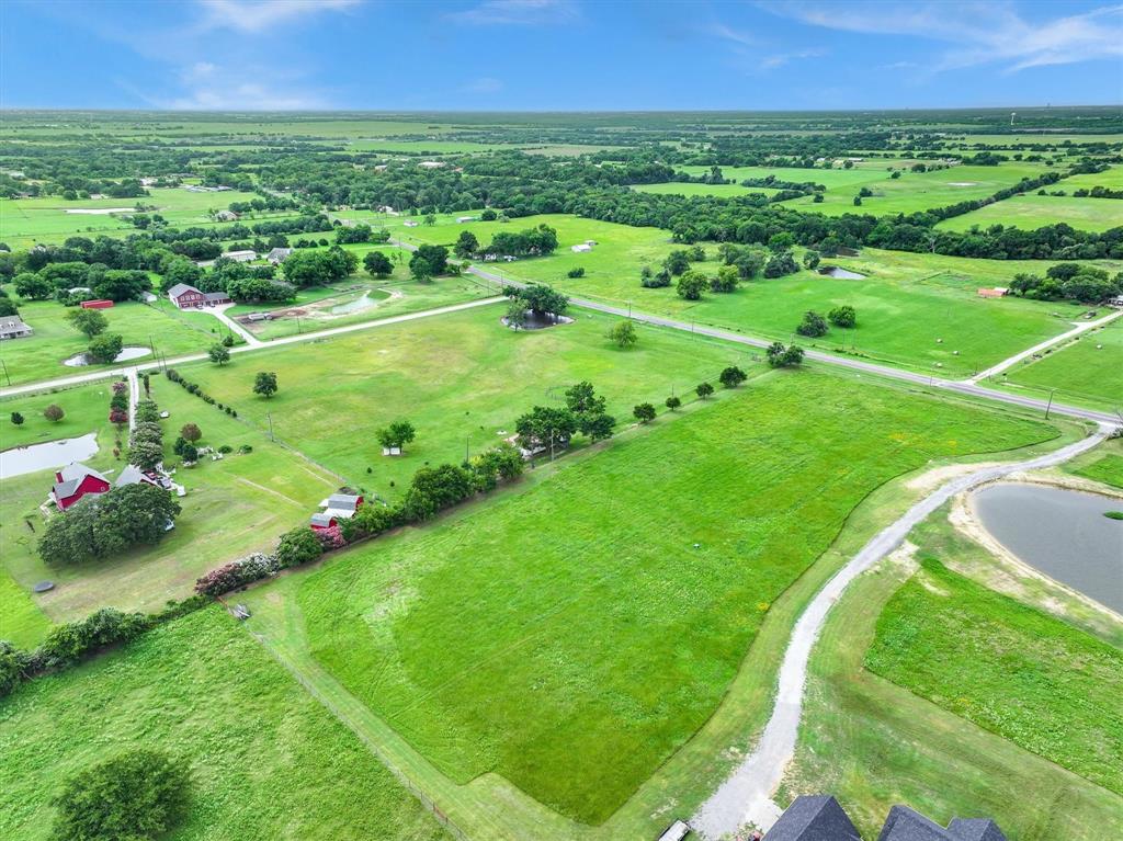 Lot 2-b Fm Rd 1565 Property Photo 2