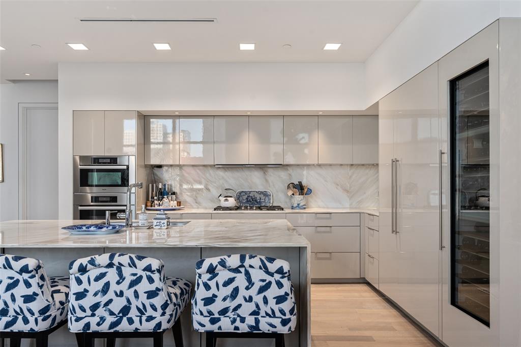 1918 Olive Street 502
