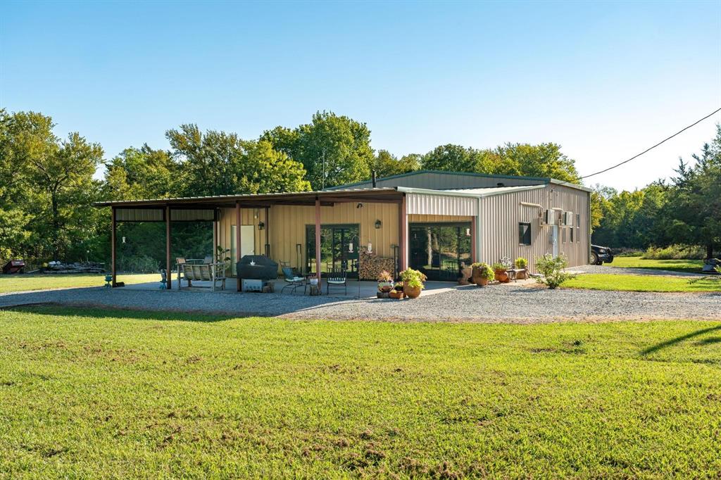 2691 County Road 3335 Property Photo 8