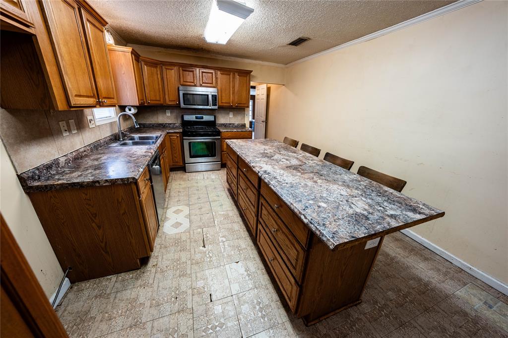 7341 Broadacres Road Property Photo 12