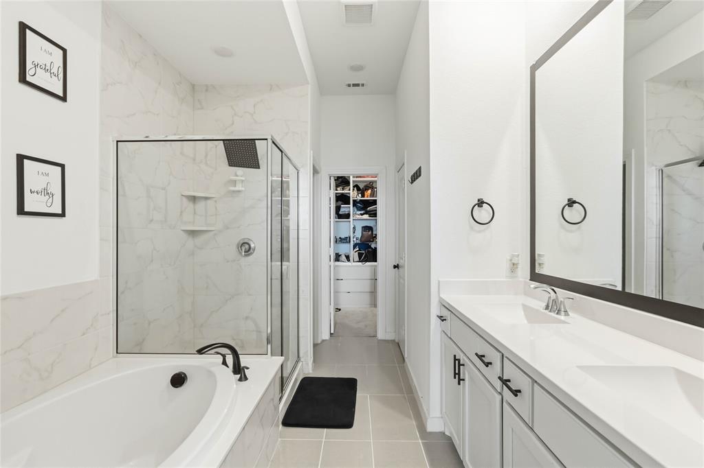 1128 Queensdown Way Property Photo 15