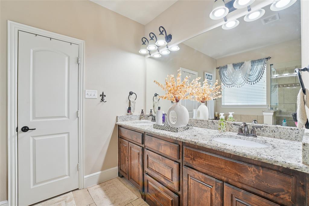 3541 Pinnacle Bay Point Property Photo 14