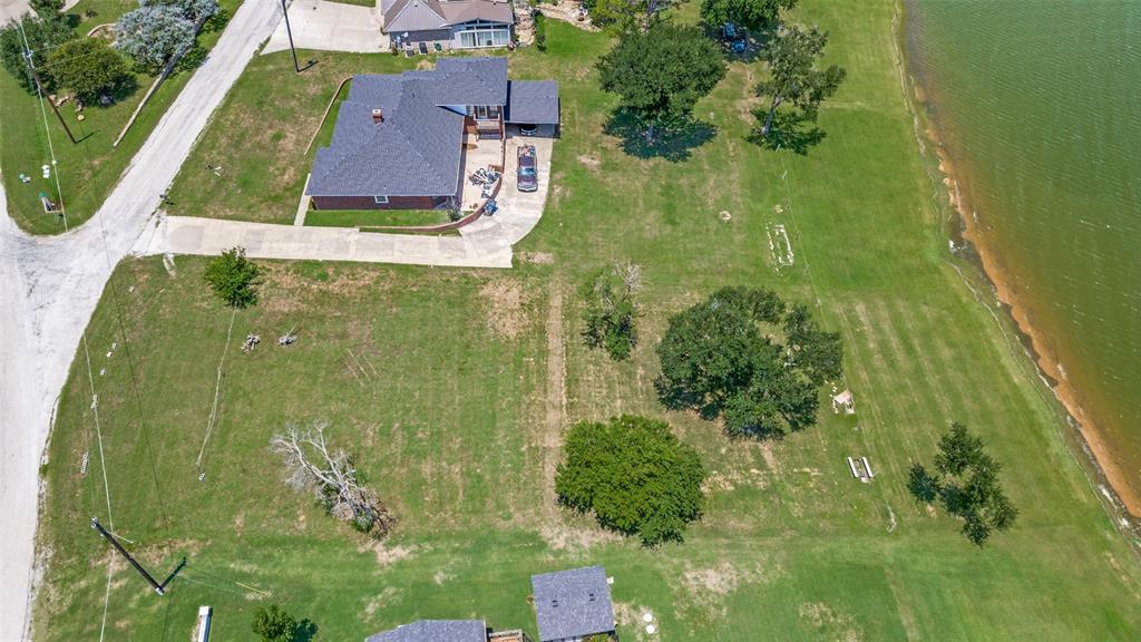 1505 Hillcrest Drive Property Photo 3